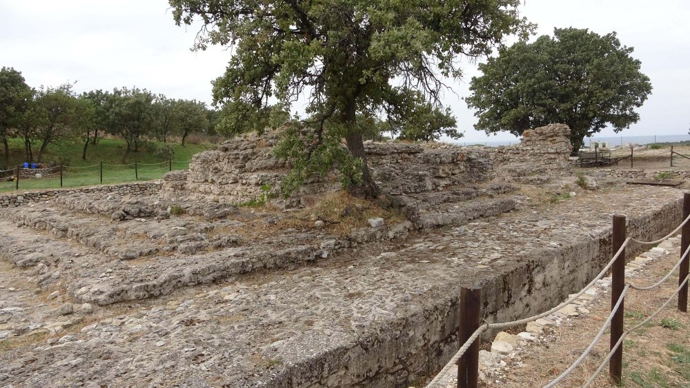 Antik Kentte 2 bin yıllık bronz sikkeler bulundu