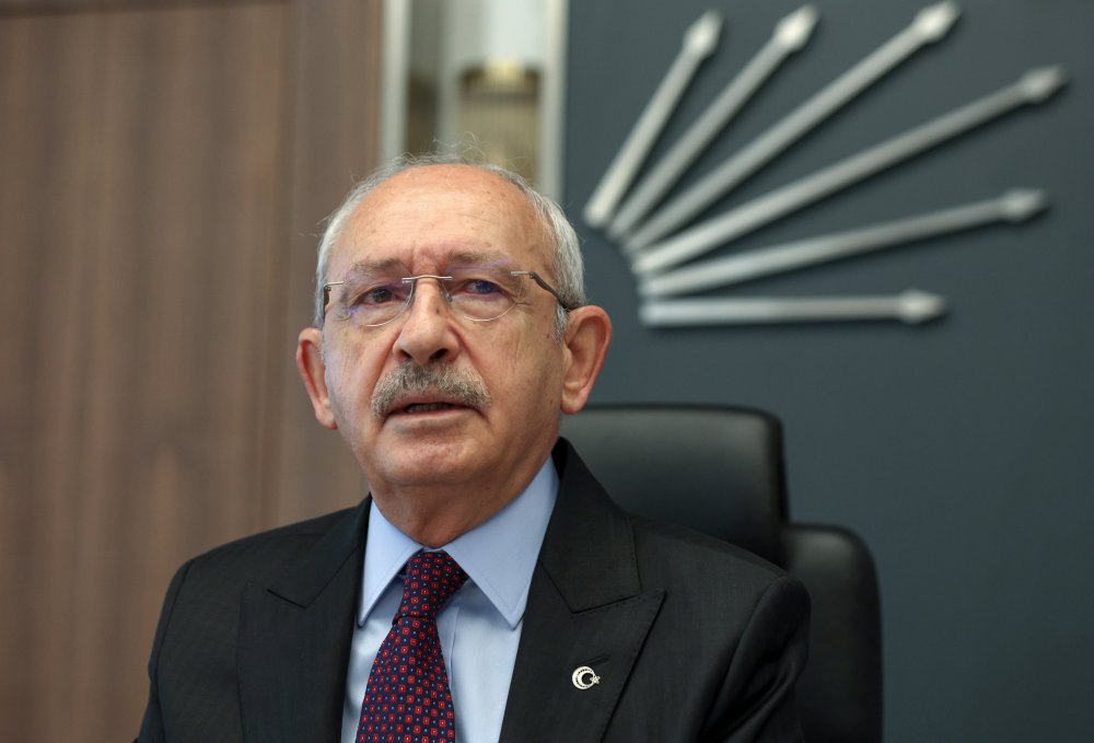 Kılıçdaroğlu, milletvekilleri ile bir araya geldi