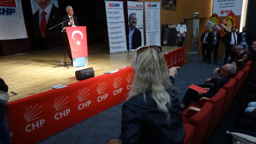 CHP Çanakkale İl Başkanı Levent Gürbüz oldu