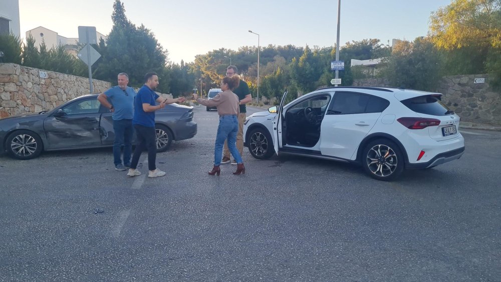 Oyuncu Esra Akkaya Bodrum’da kaza yaptı