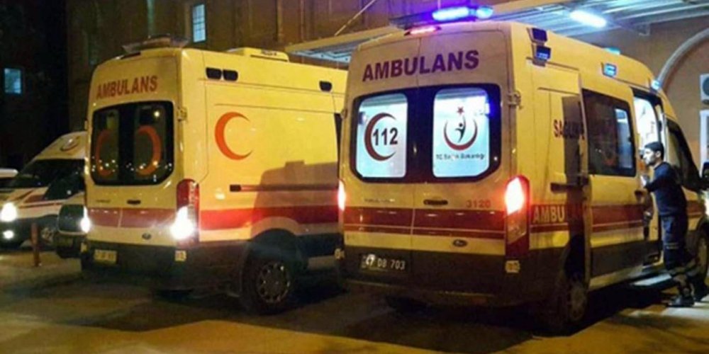 Akraba aileler arasındaki taşlı ve sopalı kavgada dede- torun yaralandı; 4 gözaltı