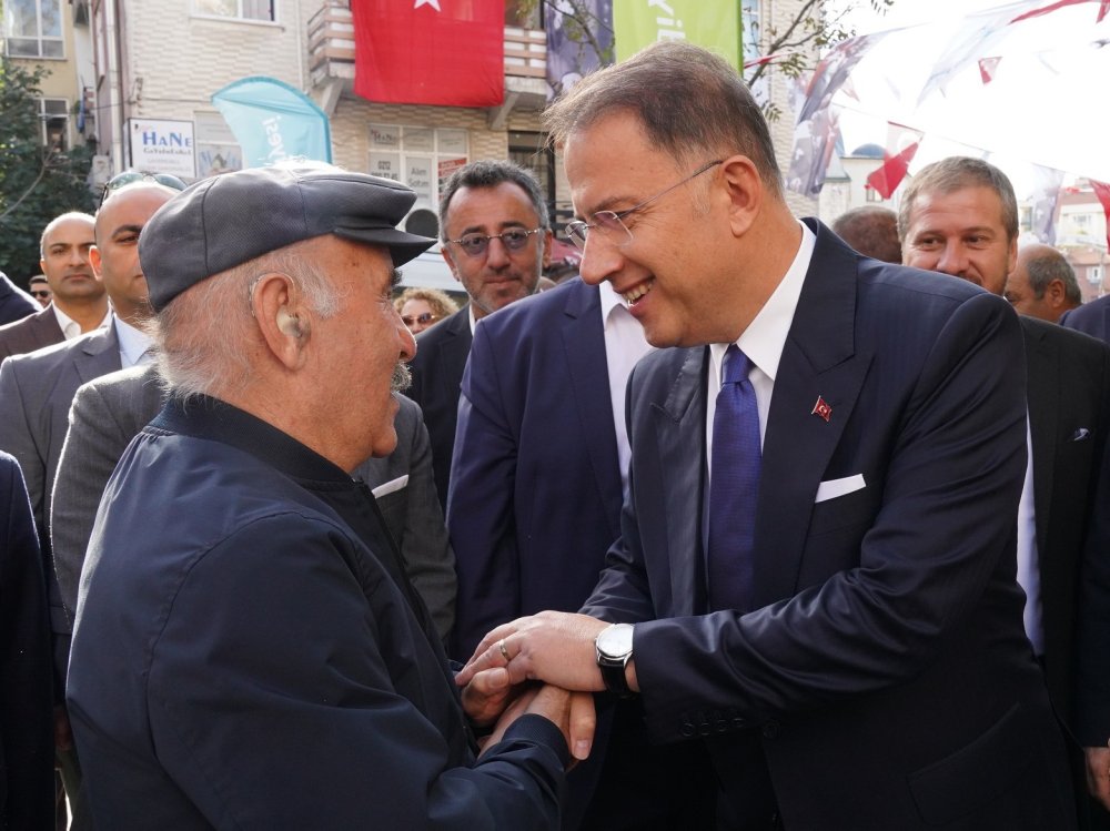 Beylikdüzü’nde ‘Üç Köy Üç Meydan’ projesinin son ayağında temel atıldı