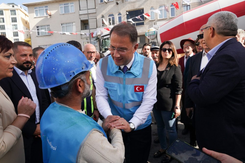 Beylikdüzü’nde ‘Üç Köy Üç Meydan’ projesinin son ayağında temel atıldı