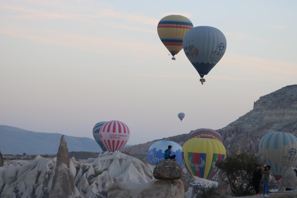 Kapadokya’da 100. yıla özel 100 balon, 100 bayrak!