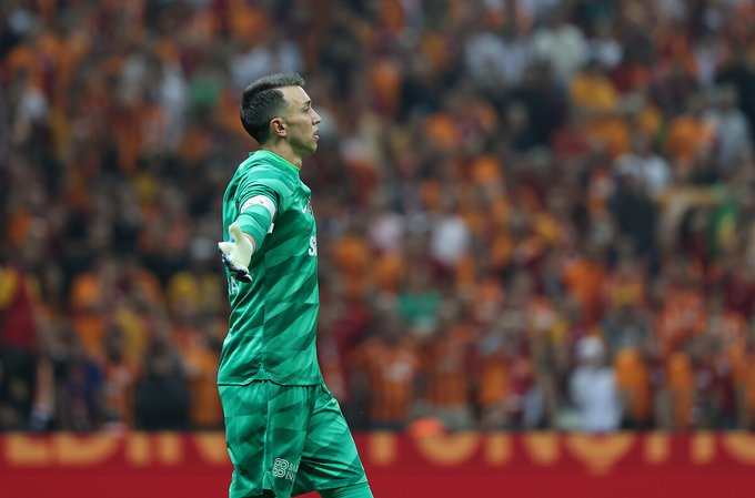 muslera.png