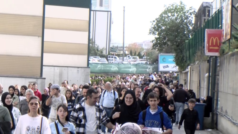 40. TÜYAP Kitap Fuarı'na yoğun ilgi