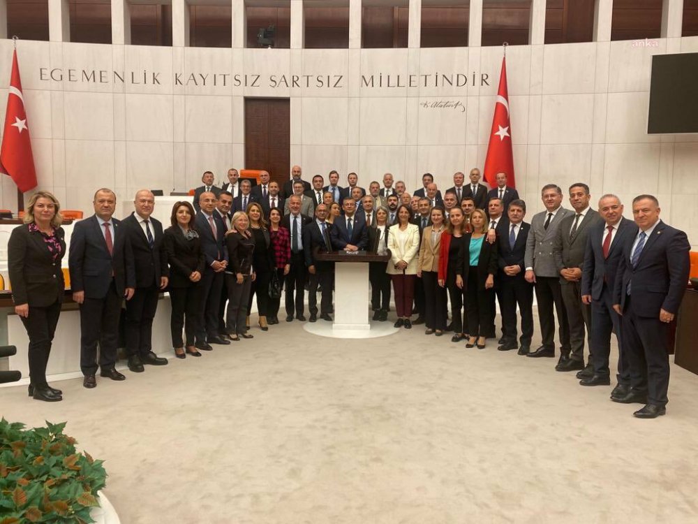 CHP, TBMM'de "Anayasa" eyleminde