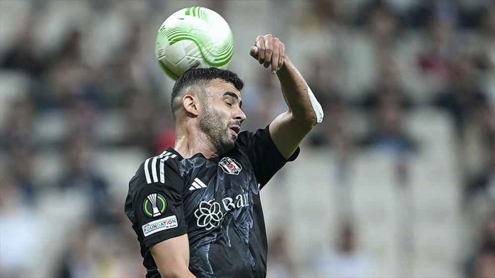 Ghezzal'dan sakatlık açıklaması geldi