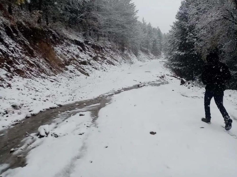 Çanakkale beyaza büründü