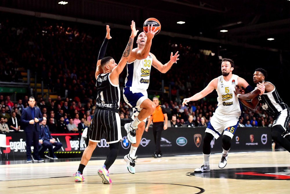 Fenerbahçe Beko, EuroLeague'de kayıp