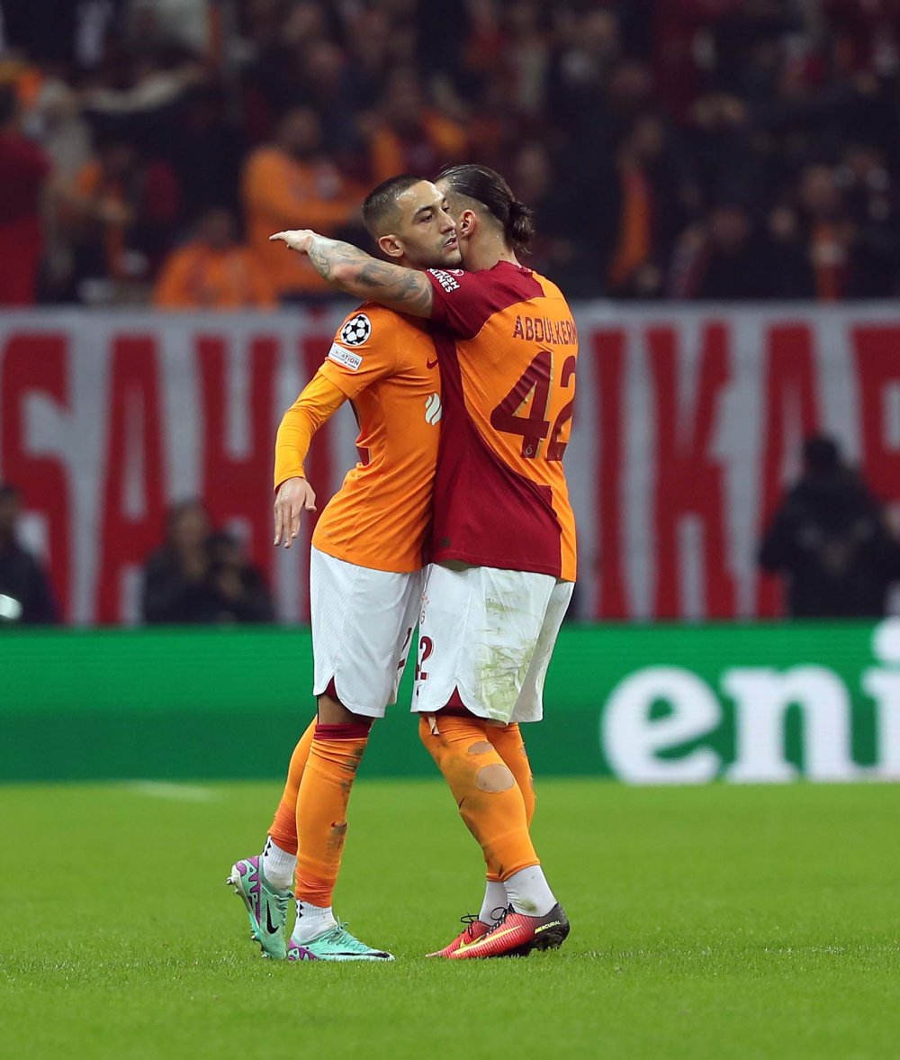 Galatasaray hangi şartlarda turu geçer?