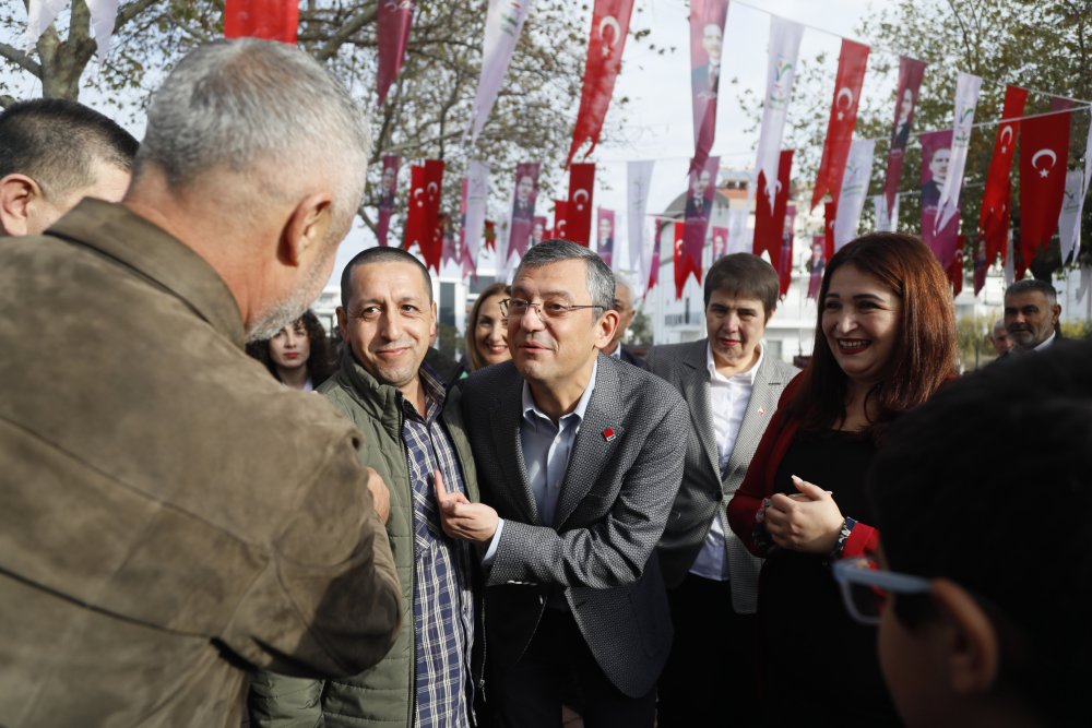 Özgür Özel, yerel seçim için ilk adayını açıkladı