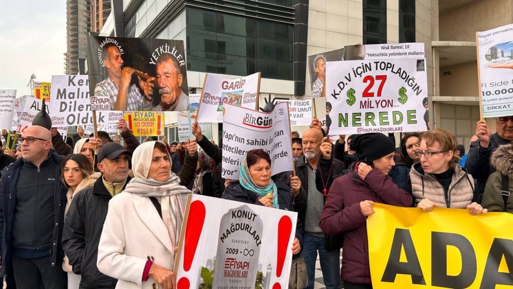 Konut mağdurlarından eylem