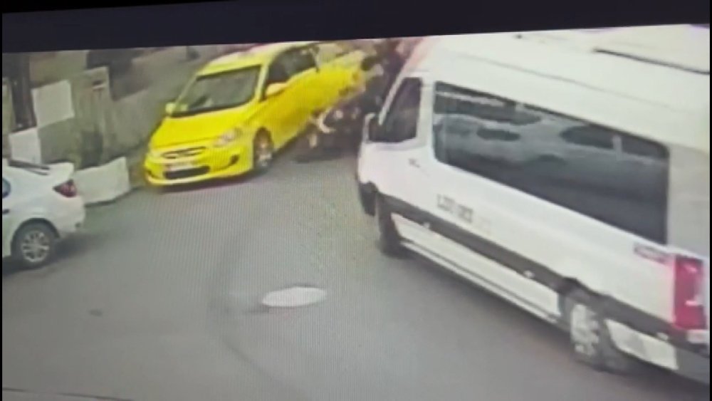 Taksideki yolcunun açtığı kapıya çarpan motokurye öldü: 'Biz yine ölüyoruz kimse ceza almıyor'