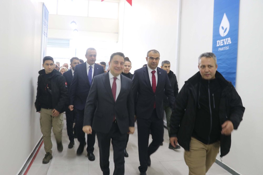 Babacan, DEVA Partisi'nin yerel seçim kararını açıkladı