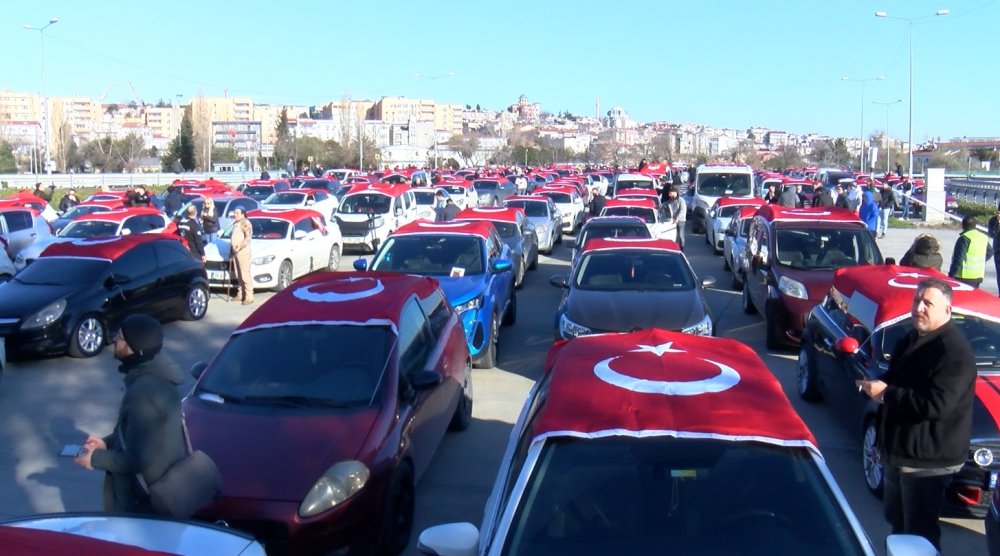 Martı çalışanları bir araya gelip terörü lanetledi