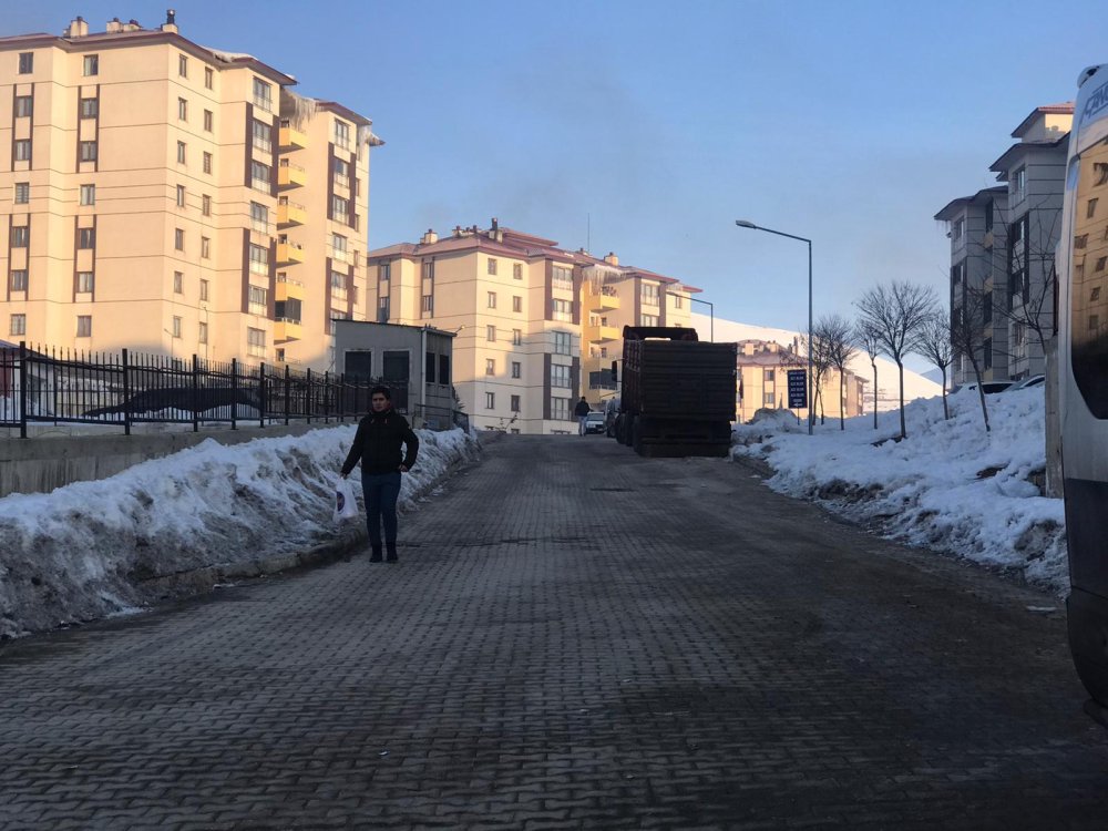 Hakkari'de korkutan deprem!