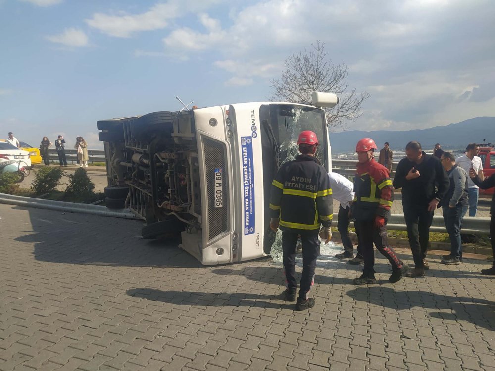 Feci kaza! Halk otobüsü devrildi: Çok sayıda yaralı var