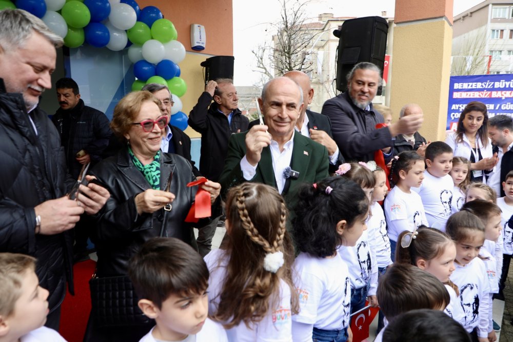 Büyükçekmece Belediye Başkanı Akgün: Ülkemizin bir numaralı meselesi eğitim