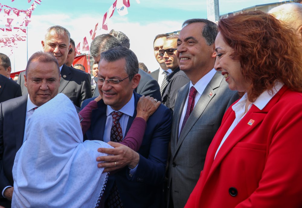 Özgür Özel: 'Meral Hanım ile Ankara'da siyasi ittifak kuramadık ama...'