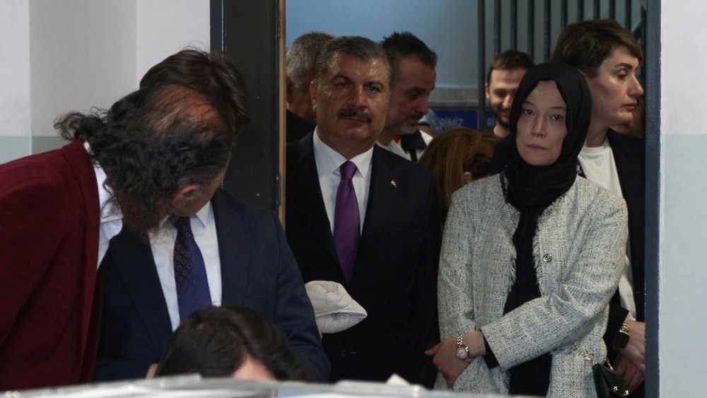 Bakan Fahrettin Koca oyunu kullandı