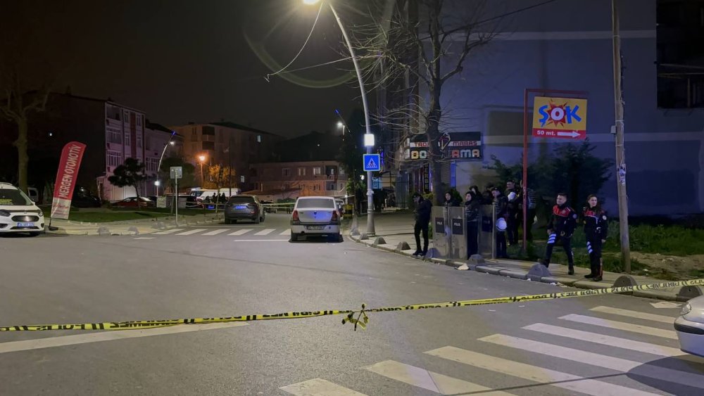 İstanbul-Arnavutköy'de muhtarlık kavgasında silahlı çatışma: 1 ölü, 1 yaralı