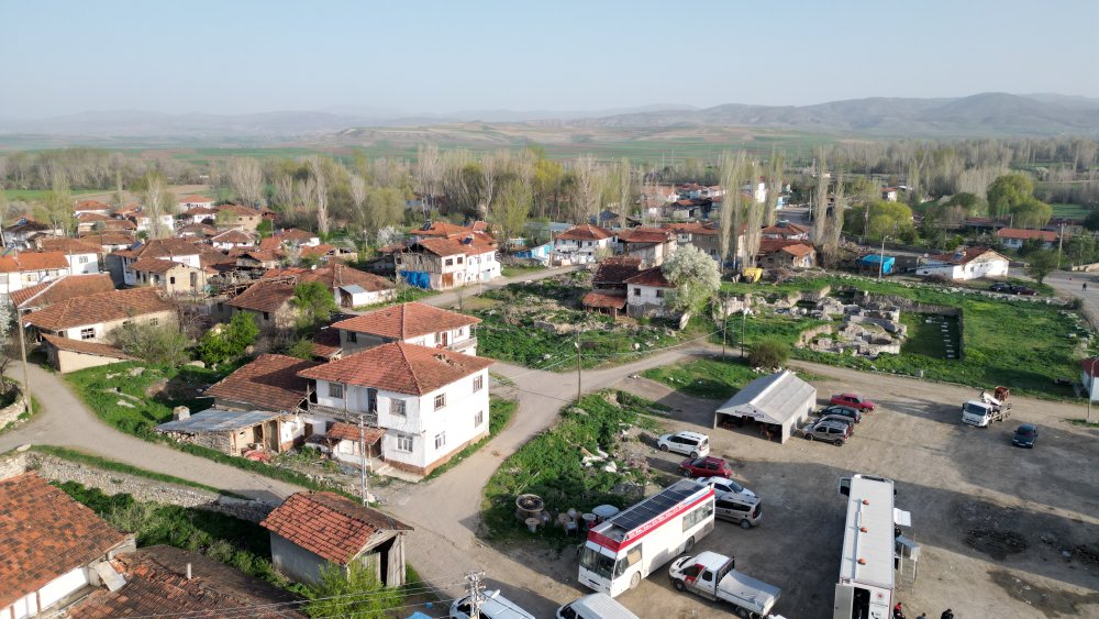 Depremin merkez üssü Sulusaray havadan görüntülendi