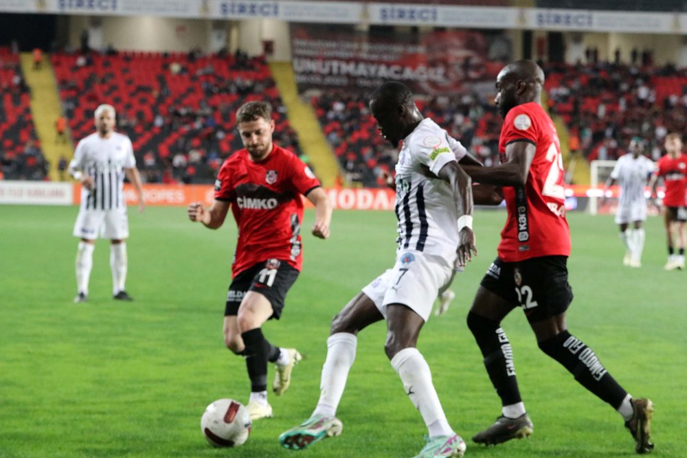 Gaziantep FK rakibi Kasımpaşa'yı 2-0 yendi