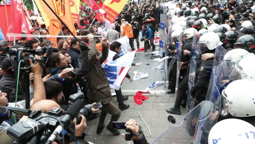 İstanbul'da 1 Mayıs gözaltıları: 182 kişi serbest kaldı