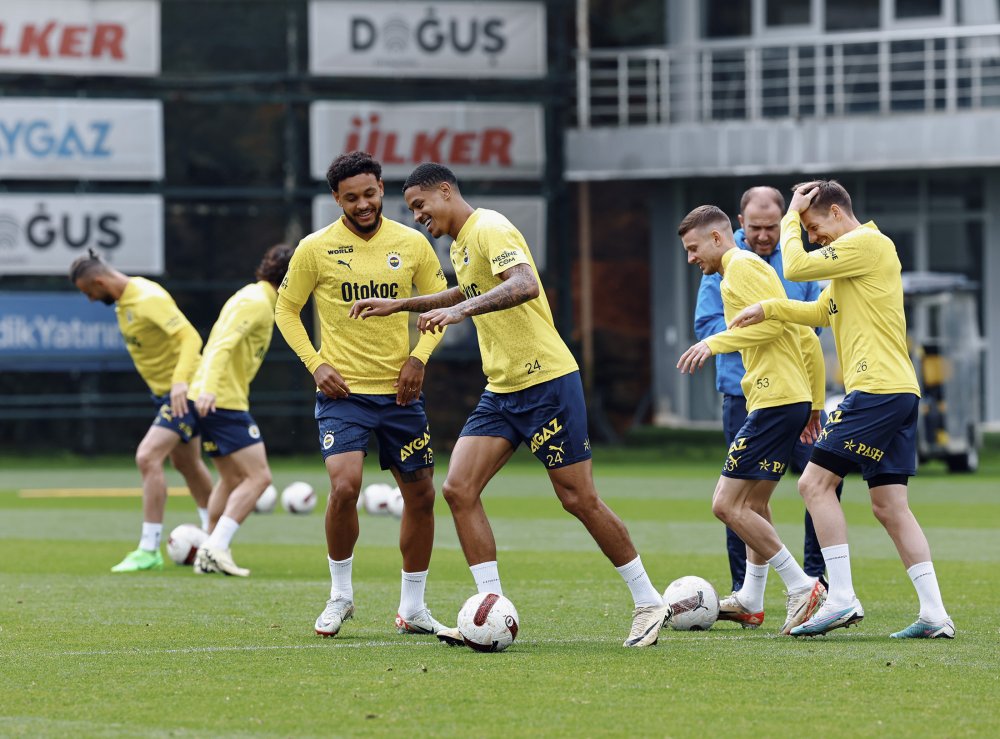 Fenerbahçe, İstanbulspor maçı öncesi hazırlıklarına tam gaz devam ediyor