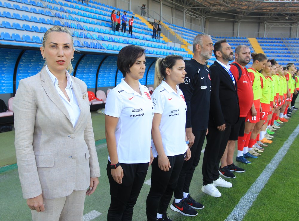 A Milli Kadın Futbol Takımı Azerbaycan'a 1-0 yenildi