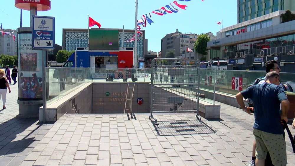 Taksim Meydanı bugün yaya girişine kapatıldı