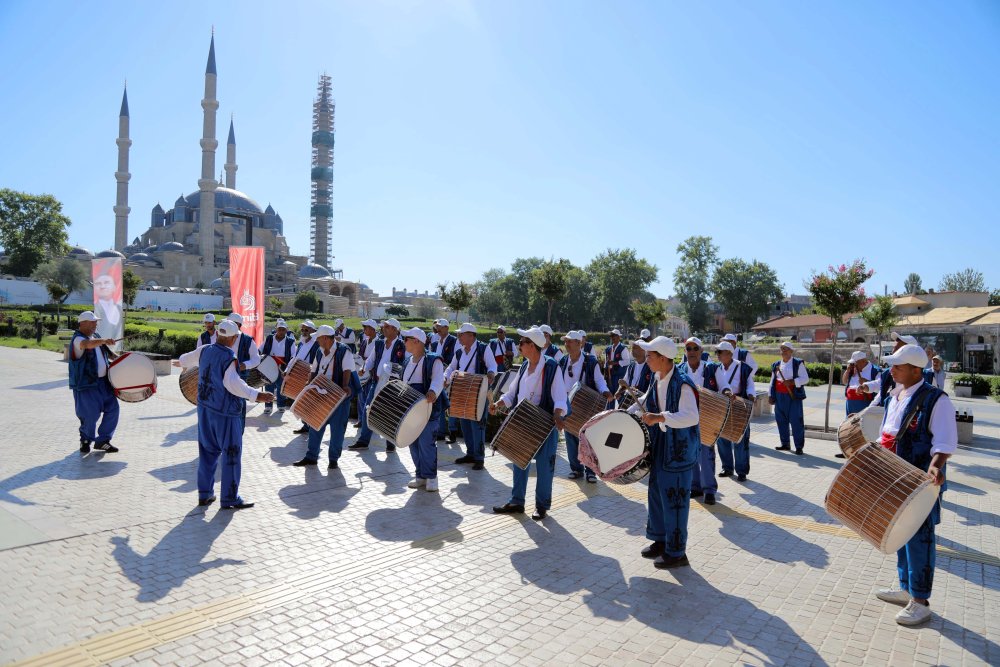 Kırkpınar'a coşkulu açılış!