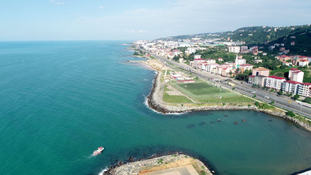 Uzmanından korkutan uyarı: 'Sürekli ısınan Karadeniz ölüyor'