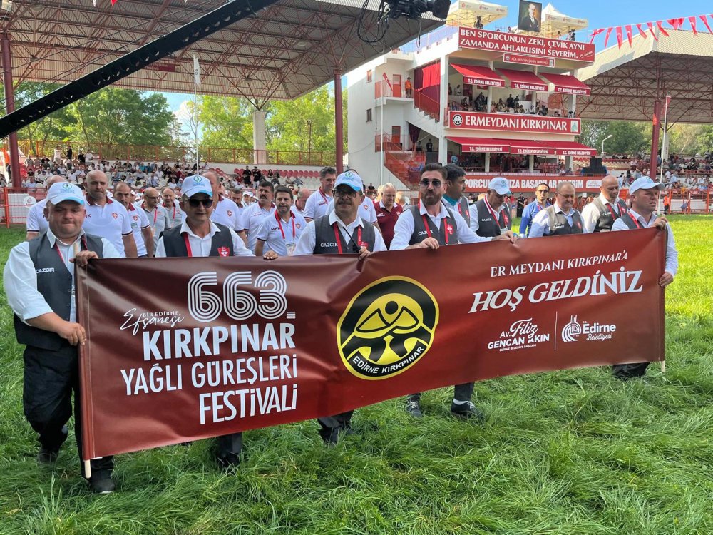 Kırkpınar Yağlı Güreşleri'nde açılış seremonisi gerçekleştirildi