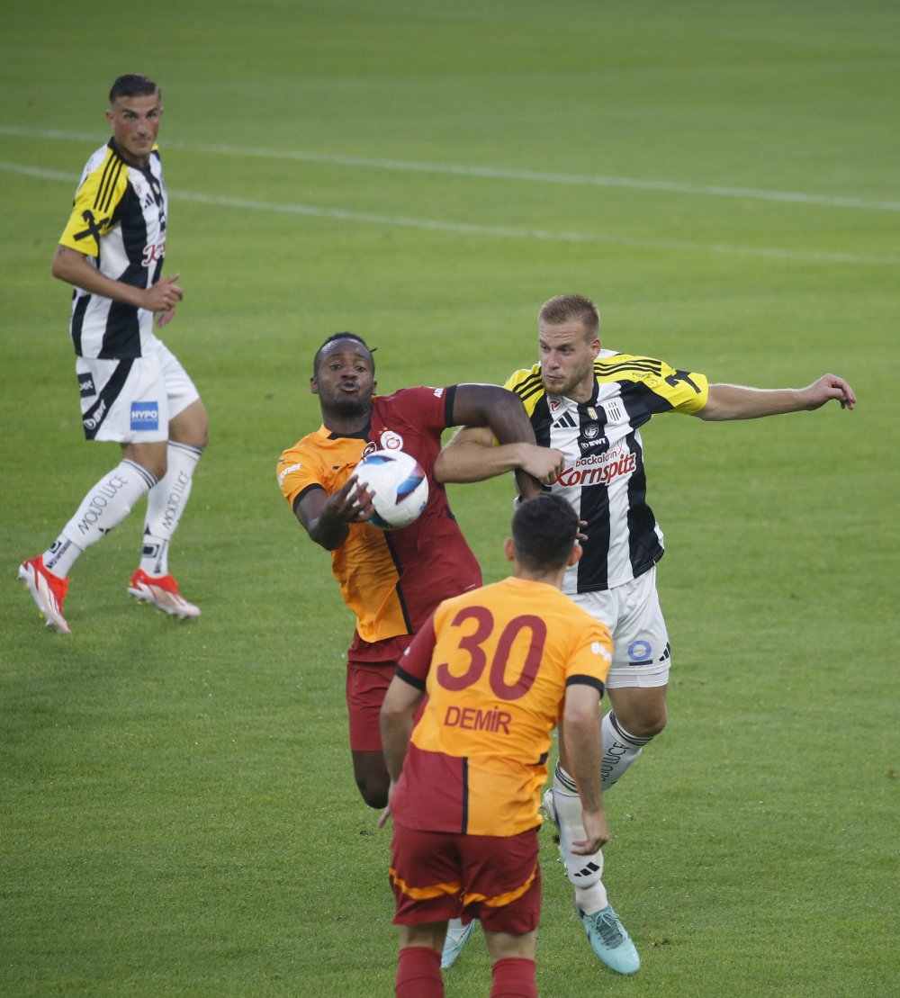 Galatasaray hazırlık maçında LASK Linz’e mağlup oldu