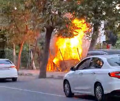 İstanbul Avcılar’da baraka alev alev yandı