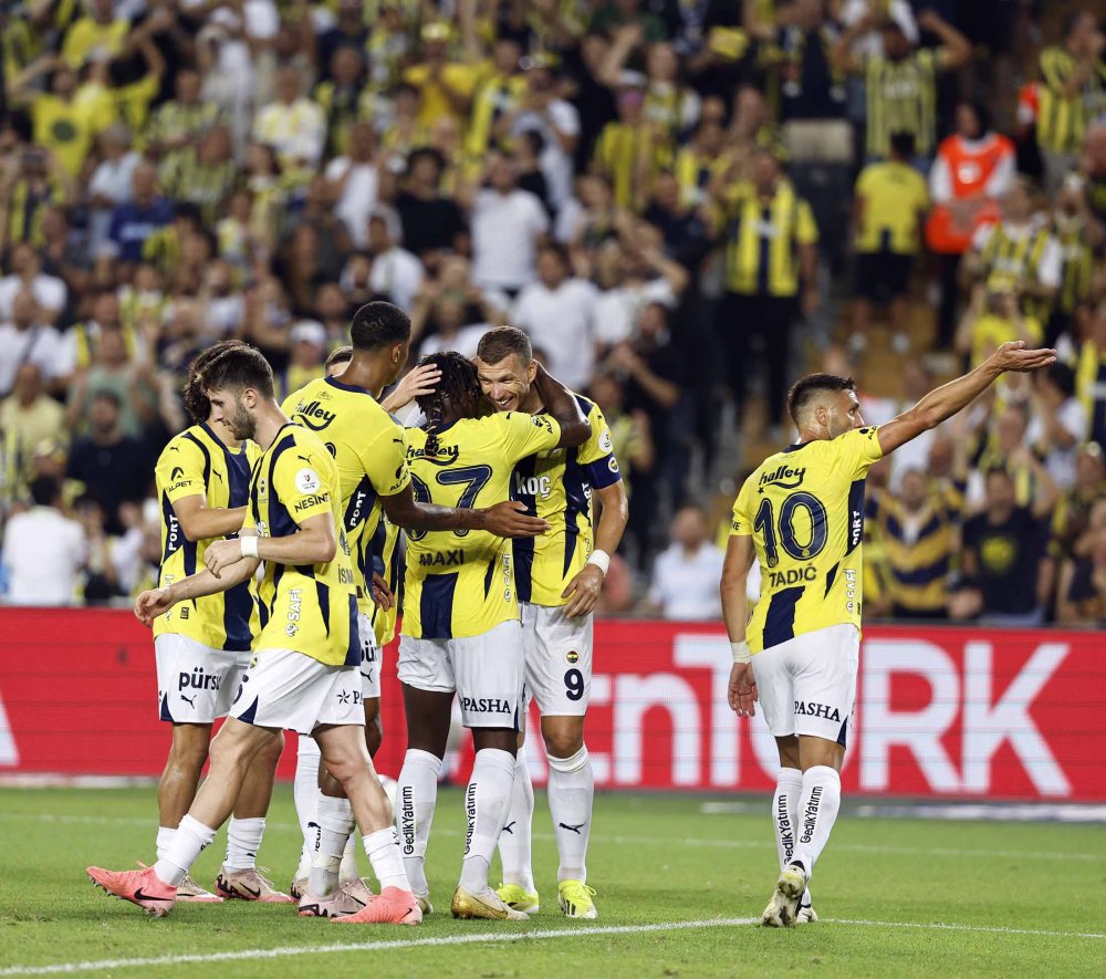 Fenerbahçe sezona birçok 'ilk' ile başladı