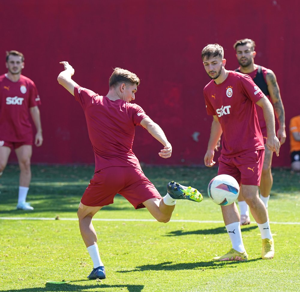 Galatasaray'da Konyaspor maçı hazırlıkları sürüyor