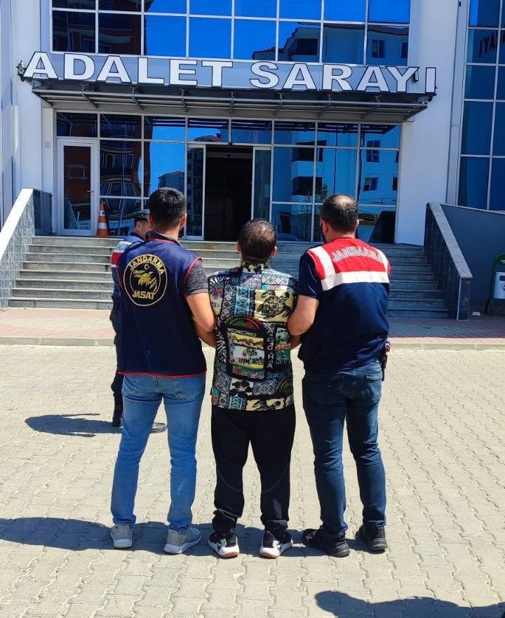 Suç örgütü lideri, Edirne'de saklandığı çiftlikte yakalandı