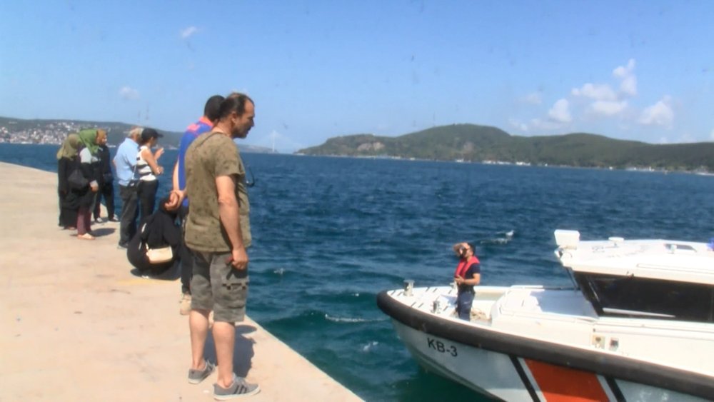 Sarıyer’de batan teknedeki Emre babası konuştu: Aramalar durmuş gibi hissediyoruz!