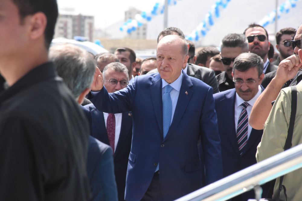 Erdoğan: Baskıların, yasakların olduğu günler tamamen geride kaldı