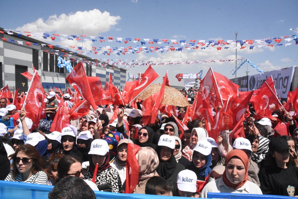 Erdoğan: Baskıların, yasakların olduğu günler tamamen geride kaldı