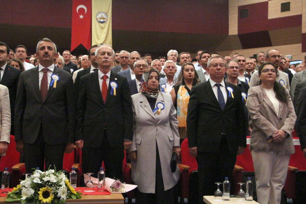 Trakya Üniversitesi'nin yeni rektörü Prof. Dr. Mustafa Hatipler göreve başladı