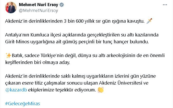 Antalya'daki su altı kazısında 3 bin 600 yıllık hançer bulundu