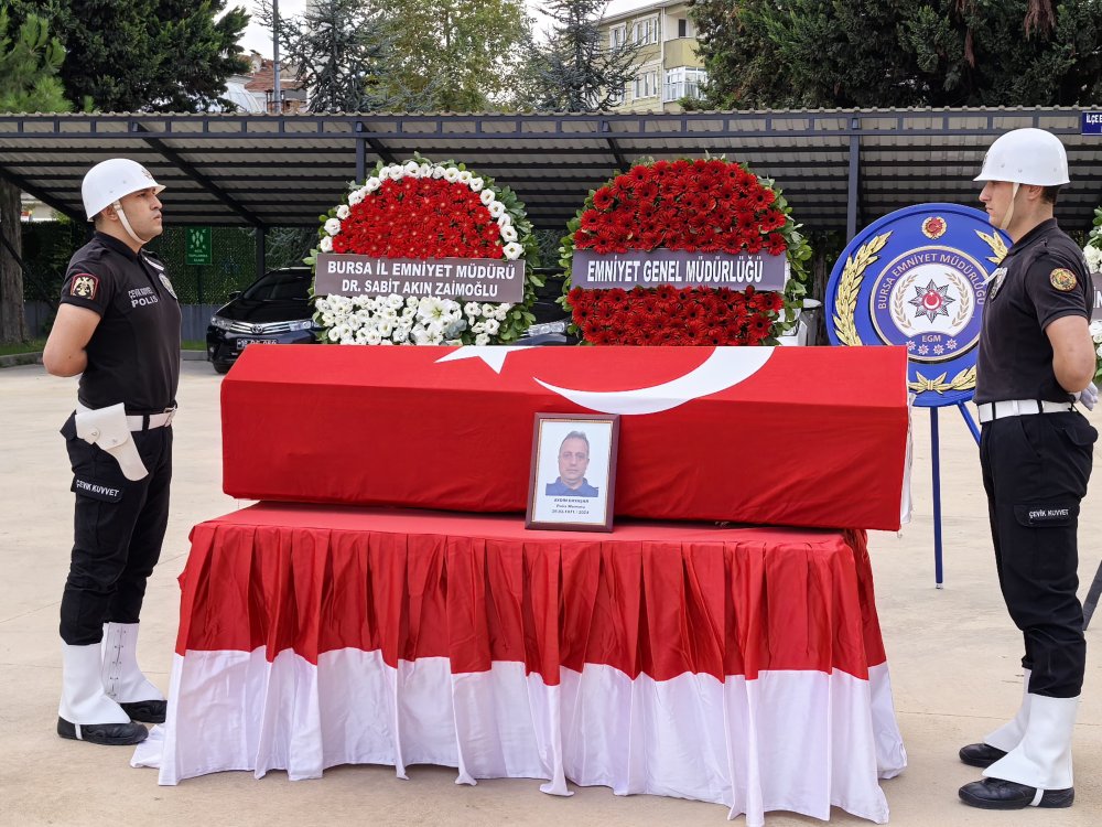 Emekli polis memuru Aydın Eryaşar kansere yenik düştü