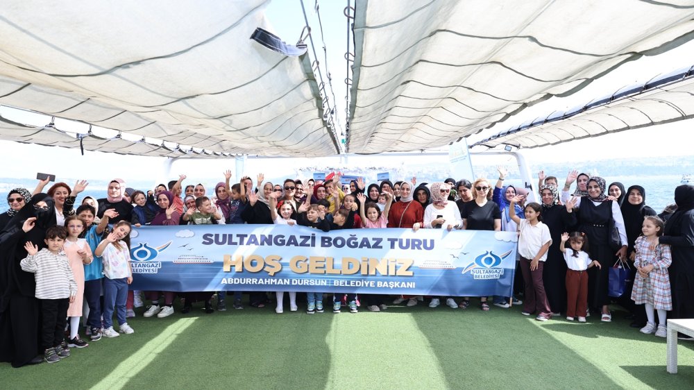 Sultangazi Belediyesi kadınlar özel boğaz turu düzenledi