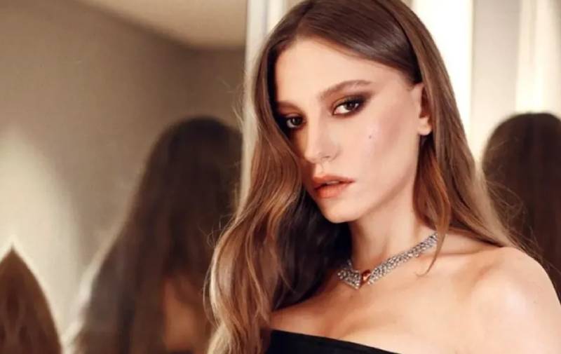 serenay-sarikaya-aysenur-ve-ikbalin-katledilmesinin-ardindan-sessizligini-bozdu-3.jpg