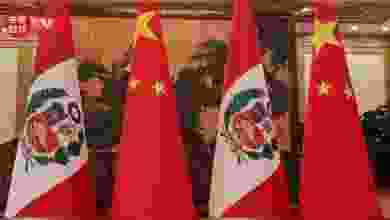 Xi Jinping, Peru Devlet Başkanı ile bir araya geldi