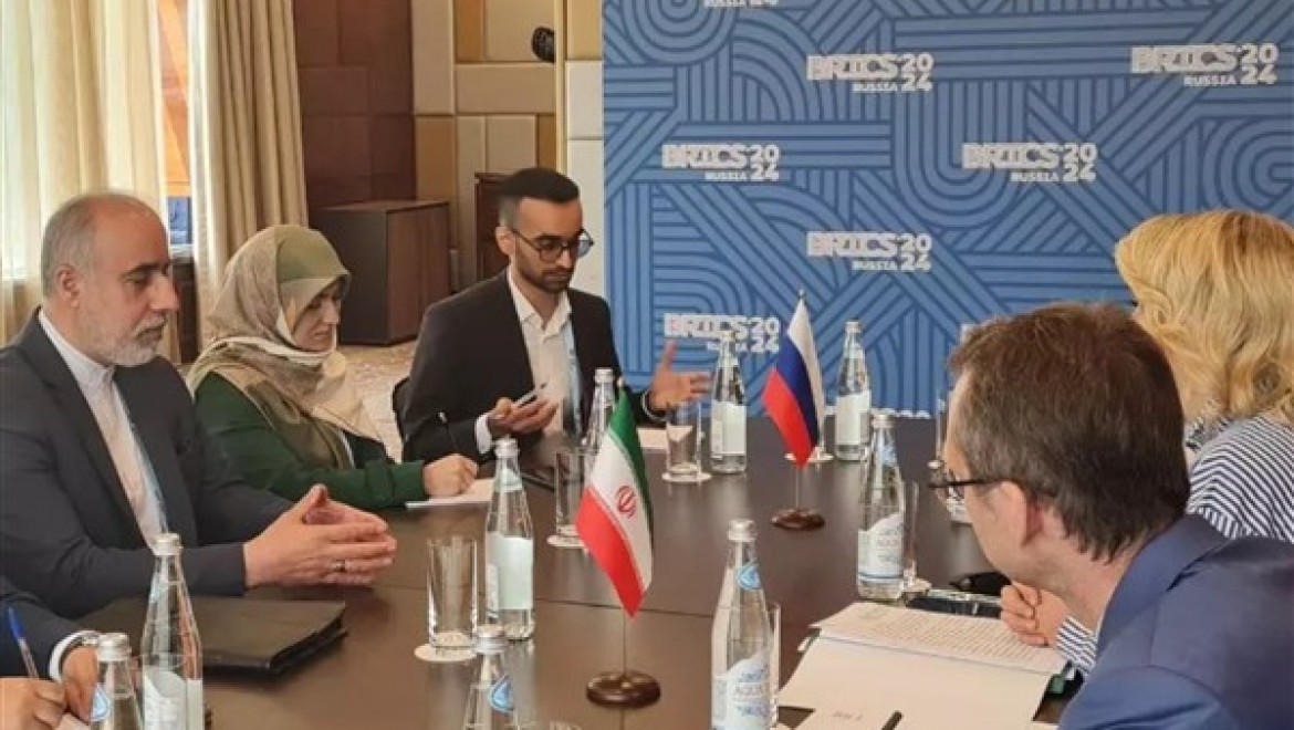 İran Dışişleri Bakanlığı Sözcüsü Kanaani, Rus mevkidaşı Zakharova ile görüştü